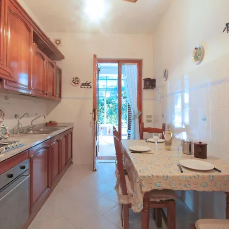 וילה Lavinia By Interhome פורטה דיי מארמי